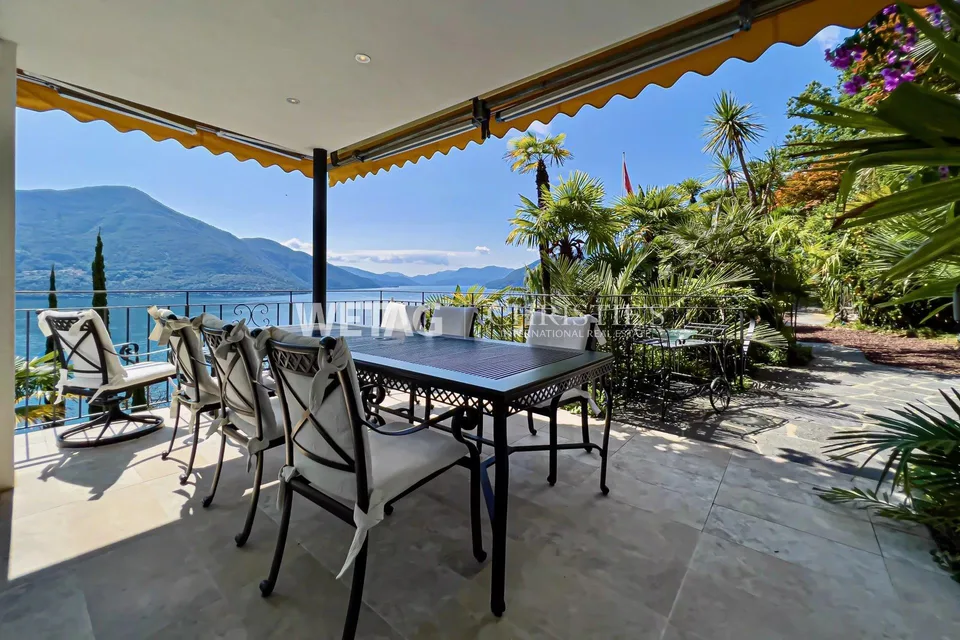 Villa avec résidence secondaire de style méditerranéen avec vue panoramique sur le lac Majeur à Brissago à vendre – photo 9 sur 13