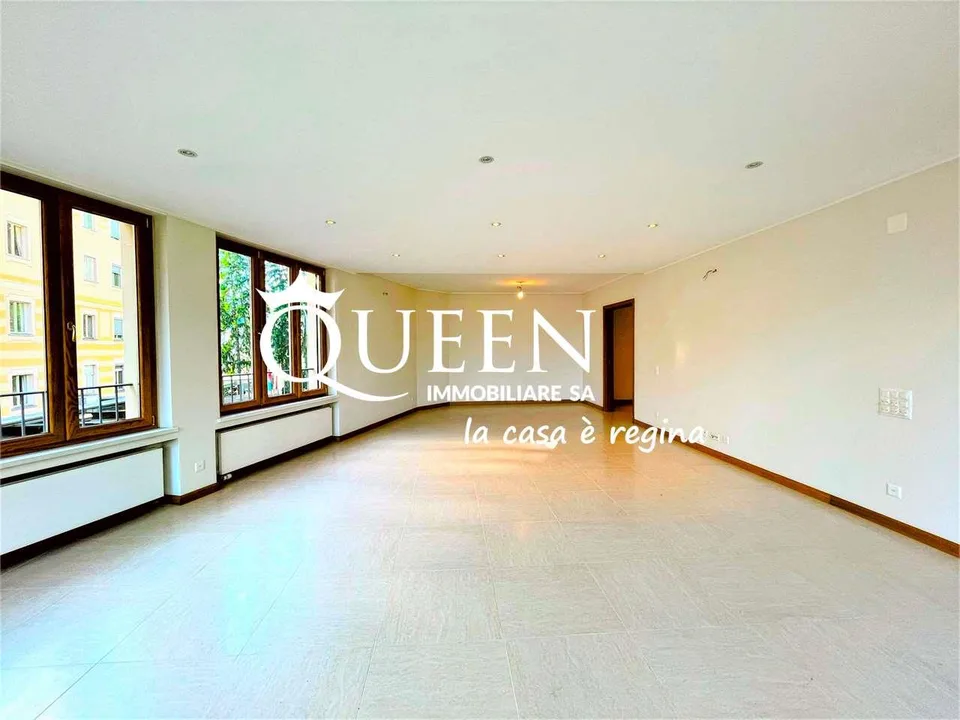 Lugano-Cassarate: appartement 4.5 pièces, 250 m², porche, jardin