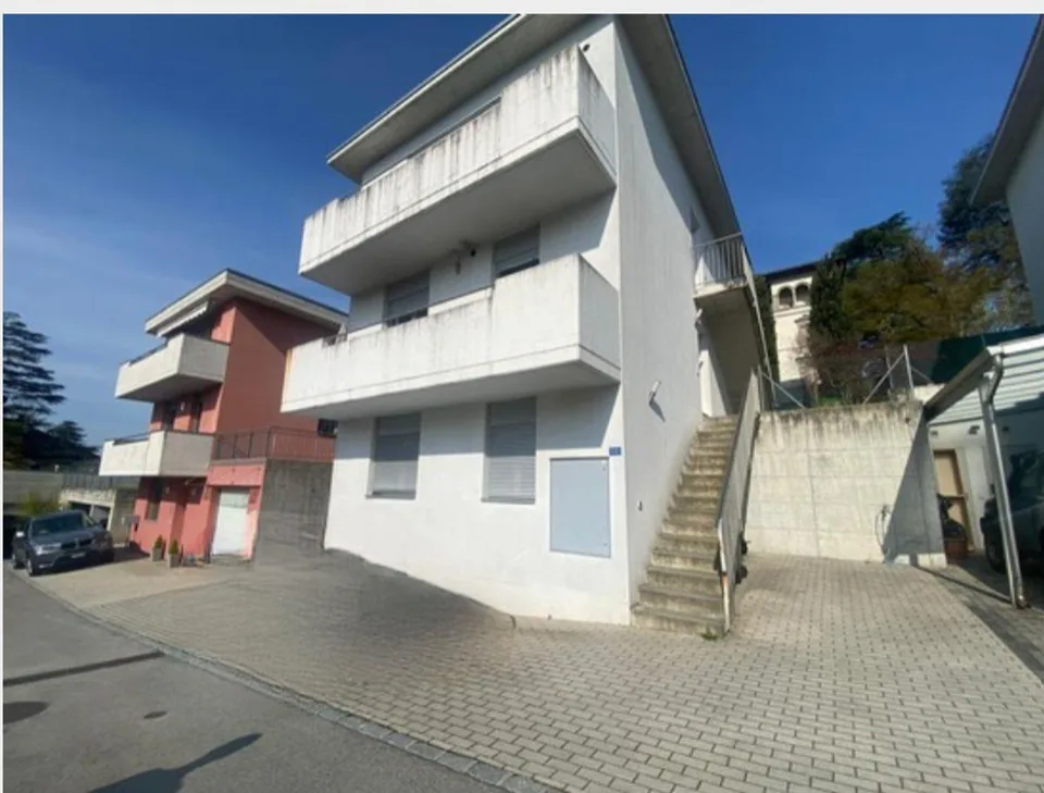 Morbio Inferiore - Duplex 3.5 locali con Giardino Privato