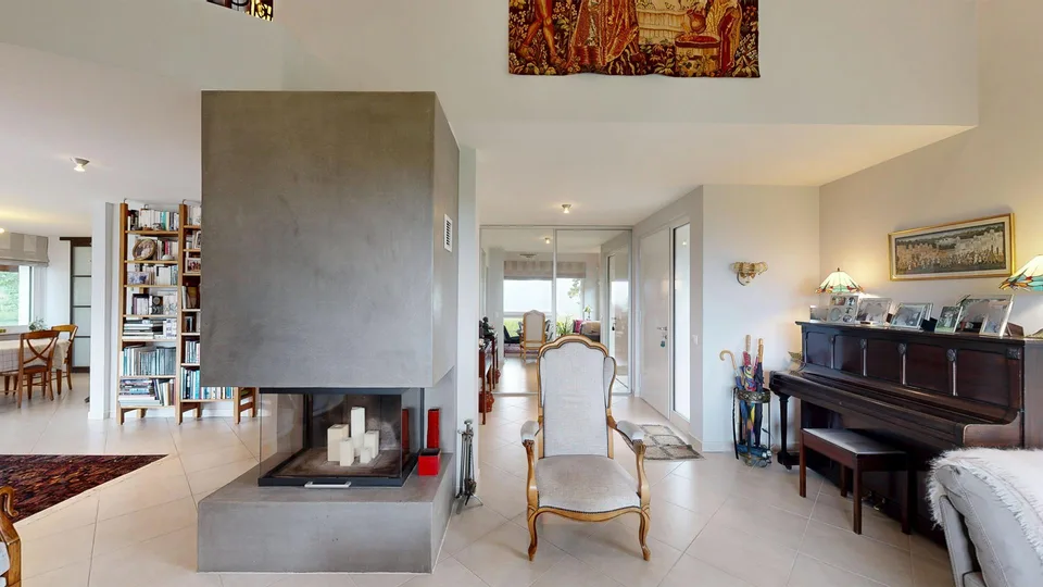 Sublime Maison de 7.5 pièces à Givrins