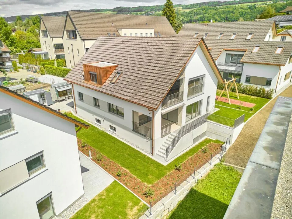 4 1/2-Zimmer-Wohnung im Dachgeschoss mit Balkon und Estrich