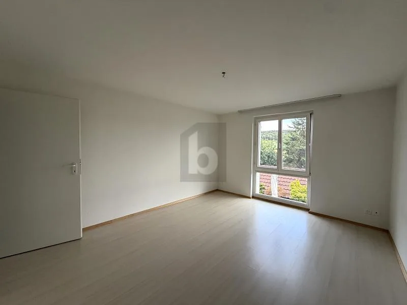 RUHIG MIT SCHÖNER AUSSICHT