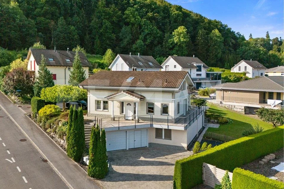 Grosses Generationenhaus mit Weitsicht, Wohnung und Ausbaureserve – Foto 9 von 13