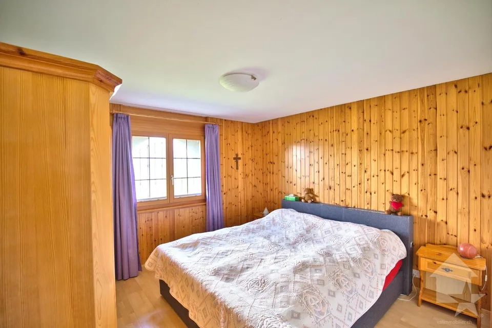 Chalet con 2 appartamenti su un grande lotto, posizione eccezionale! – foto 25 di 30