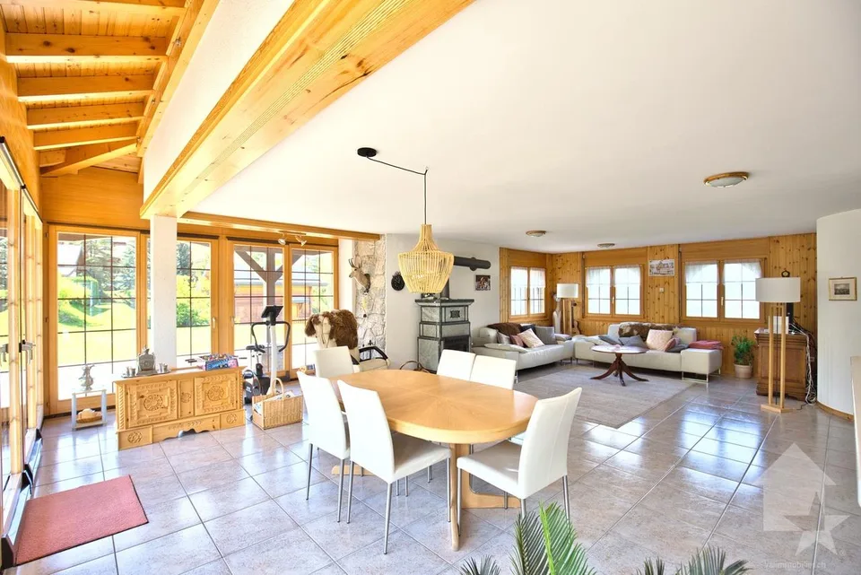 Chalet con 2 appartamenti su un grande lotto, posizione eccezionale! – foto 15 di 30