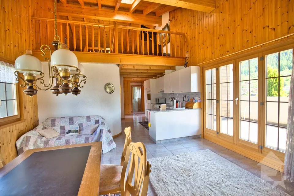 Chalet con 2 appartamenti su un grande lotto, posizione eccezionale! – foto 27 di 30