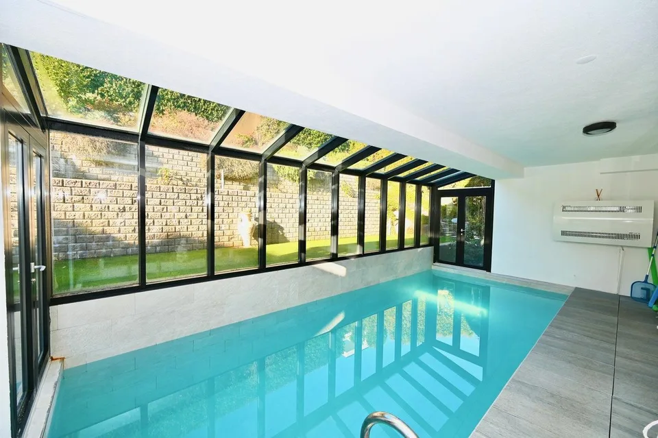 Villa Moderna con Piscina Riscaldata ad Agra - Collina d'Oro – photo 8 sur 20