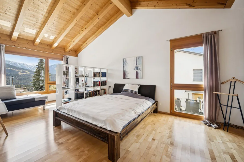 Casa unifamiliare come seconda casa con vista lontana - vicino a Flims/Laax