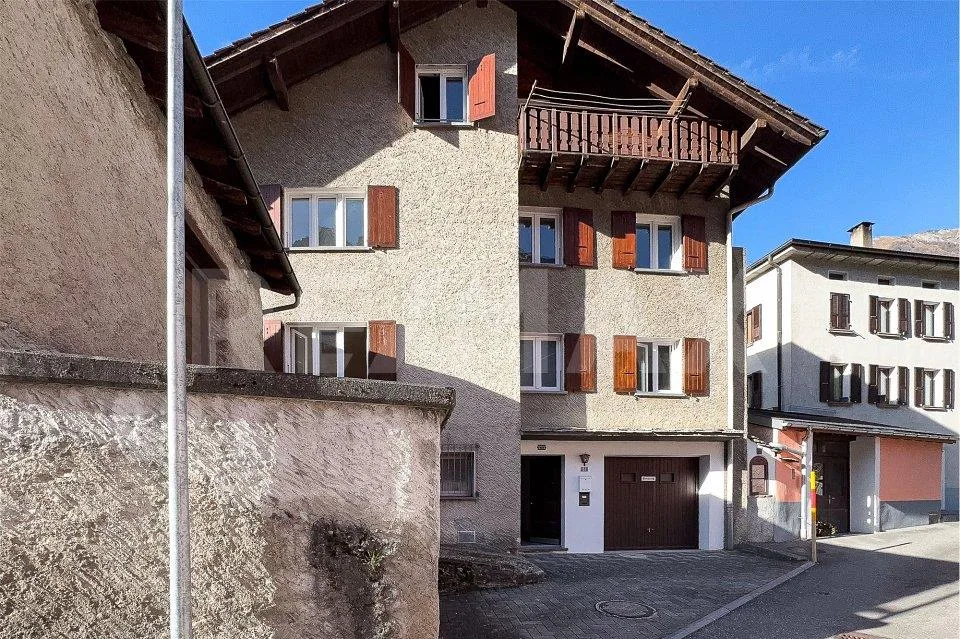 Casa unifamiliare a Mesocco