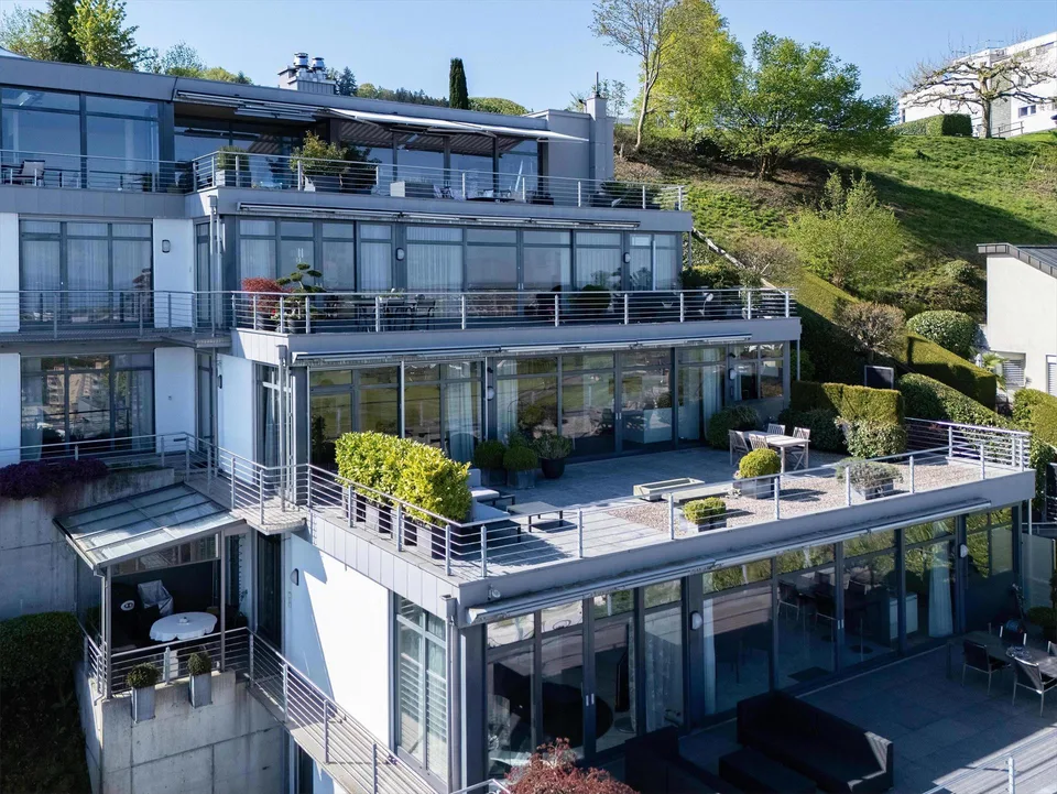 Terrassenhaus mit traumhafter Seesicht oberhalb des Bodensees
