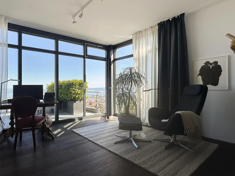 Terrassenhaus mit traumhafter Seesicht oberhalb des Bodensees – Foto 10 von 12