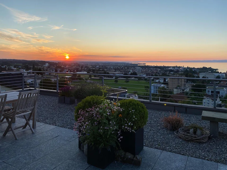 Terrassenhaus mit traumhafter Seesicht oberhalb des Bodensees – Foto 11 von 12