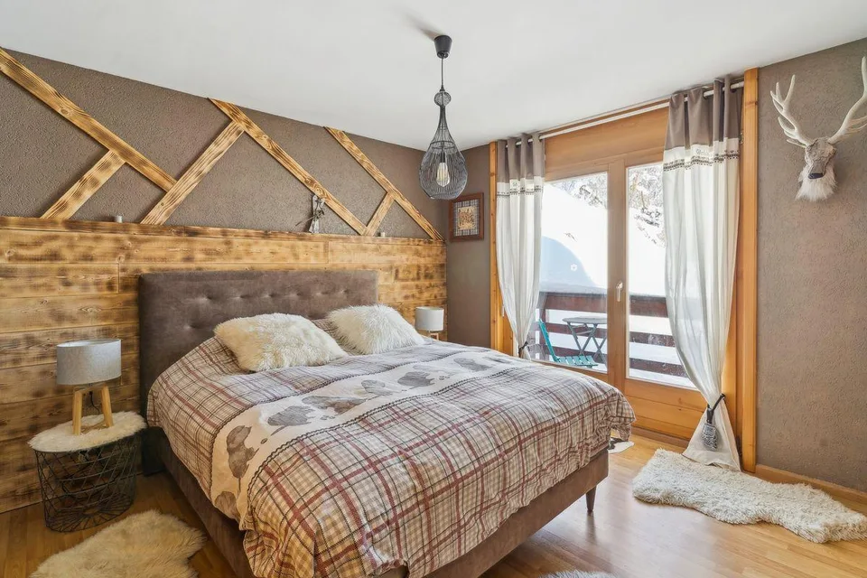 Appartement meublé lumineux avec vue panoramique à Crans-Montana
