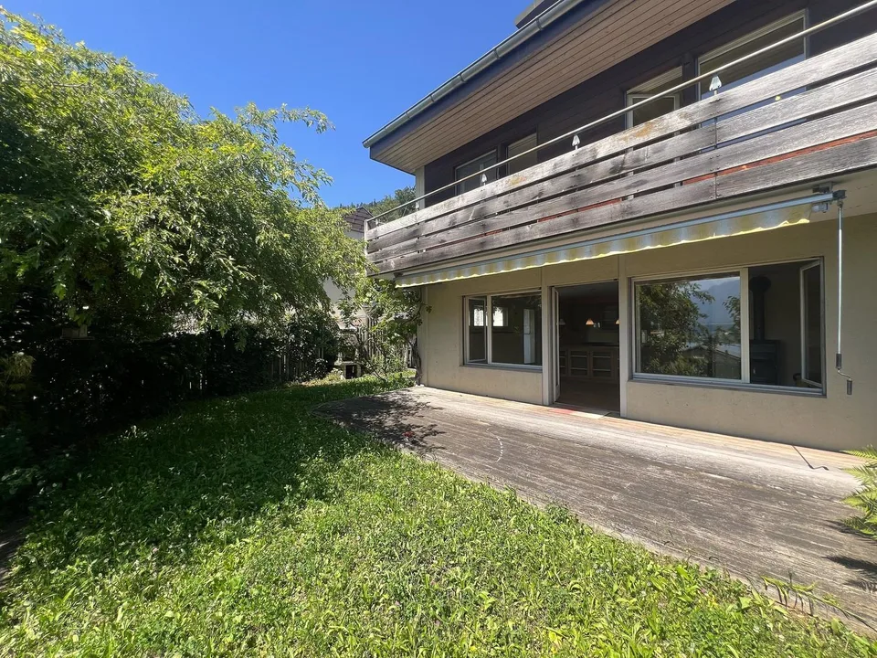 Casa a schiera di 5,5 locali a Hilterfingen