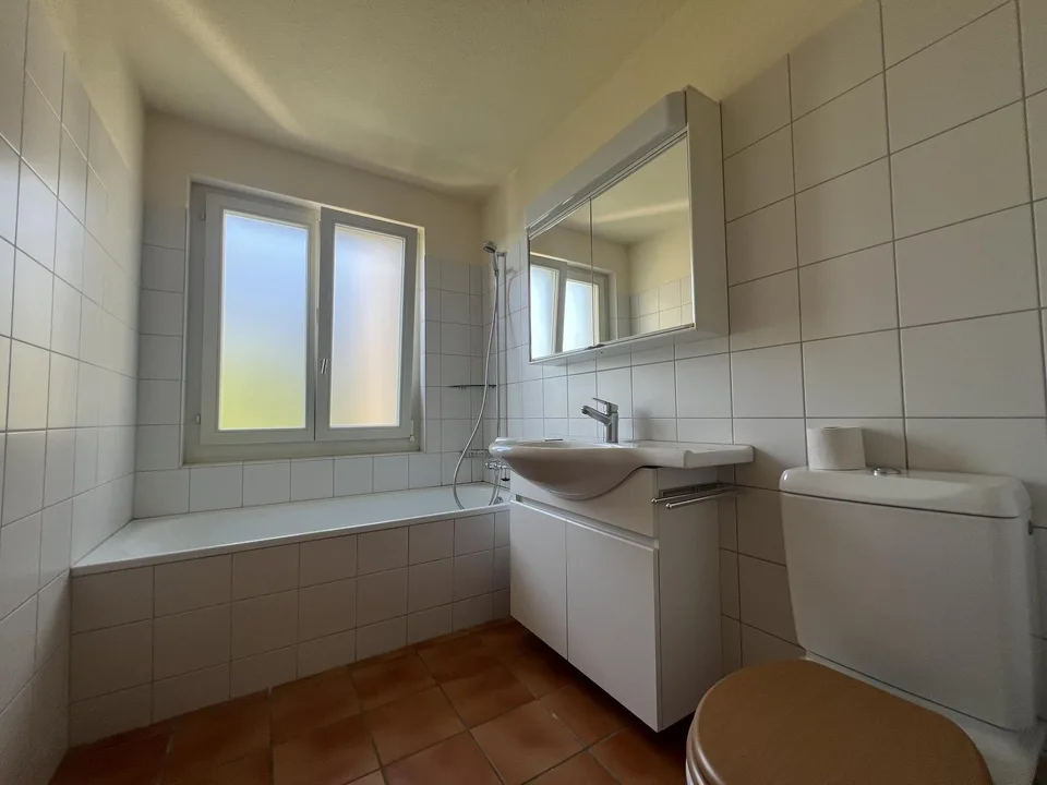 5.5 Zimmer-Doppeleinfamilienhaus in Hilterfingen – Foto 9 von 13