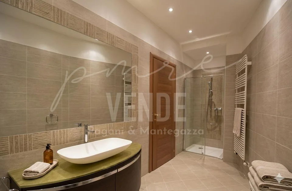 Grosszügige 4.5-Zimmer-Gartenwohnung in Lugano (Zweitwohnsitz) – Foto 9 von 11