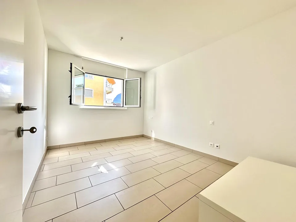 Helles 2.5-Zimmer-Wohnung mit Balkon in zentraler Lage – Foto 6 von 11
