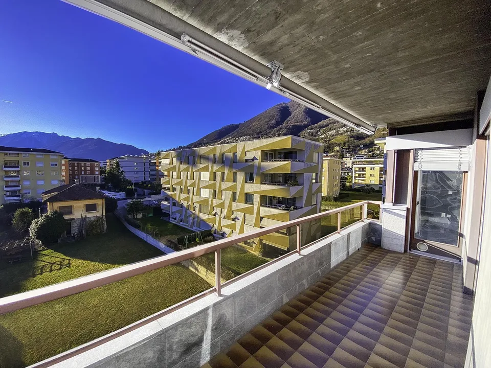 A due passi dal lago, grande 4.5 locali soleggiatissimo – photo 8 sur 20