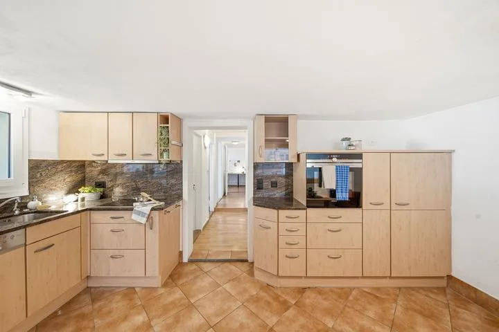 STILVOLL SANIERTES MÜHLENHAUS ZWISCHEN ZÜRICH UND ZUG