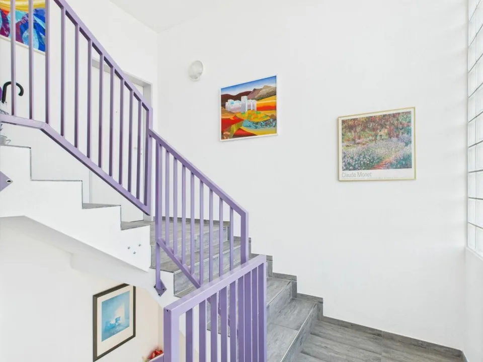 Appartement 2.5 pièces dans une maison de 3 familles