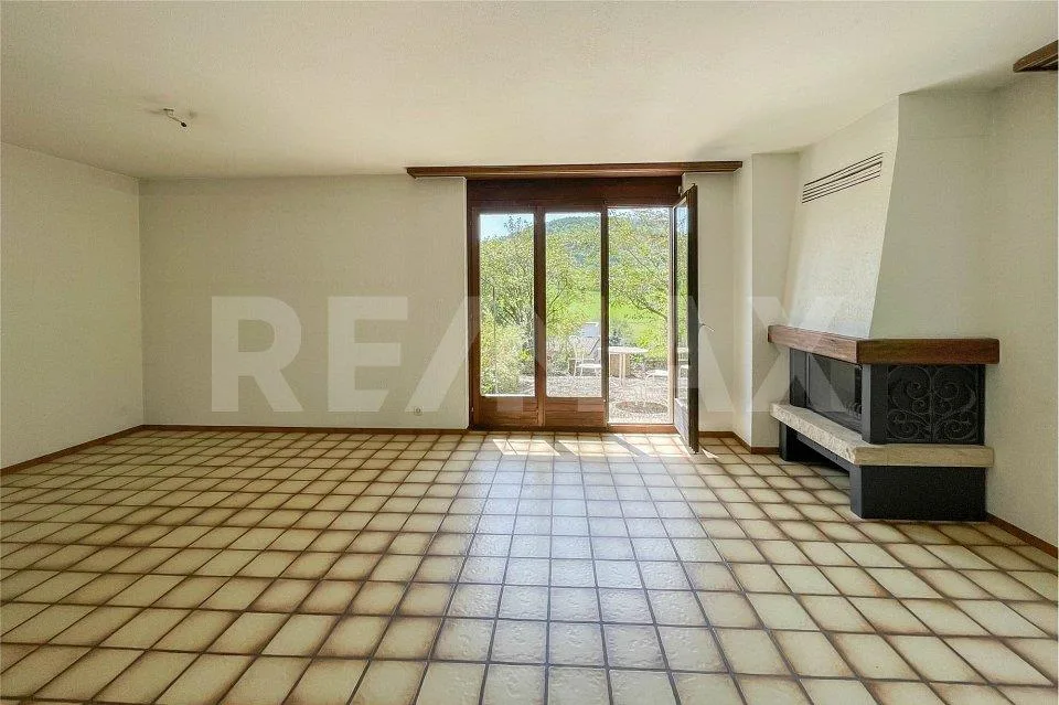 Exklusive Hanglage mit herrlicher Aussicht – Familienhaus zum Wohlf...