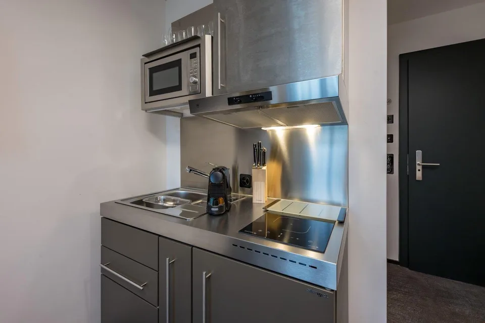 Neues möbliertes Studio an sehr zentraler Lage in Kriens – Foto 6 von 10