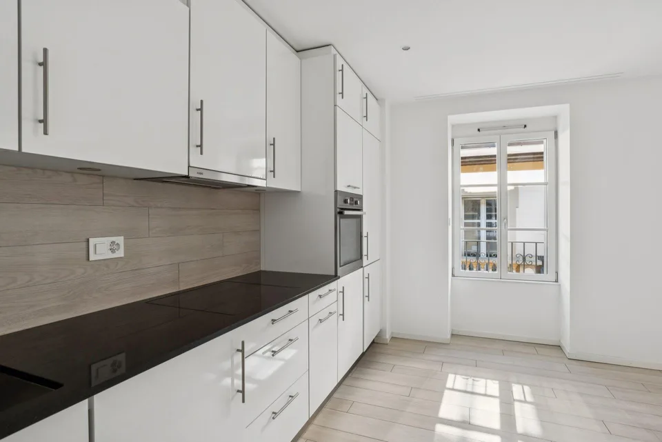 Zweieinhalb-Zimmer-Wohnung im Herzen von Lausanne!