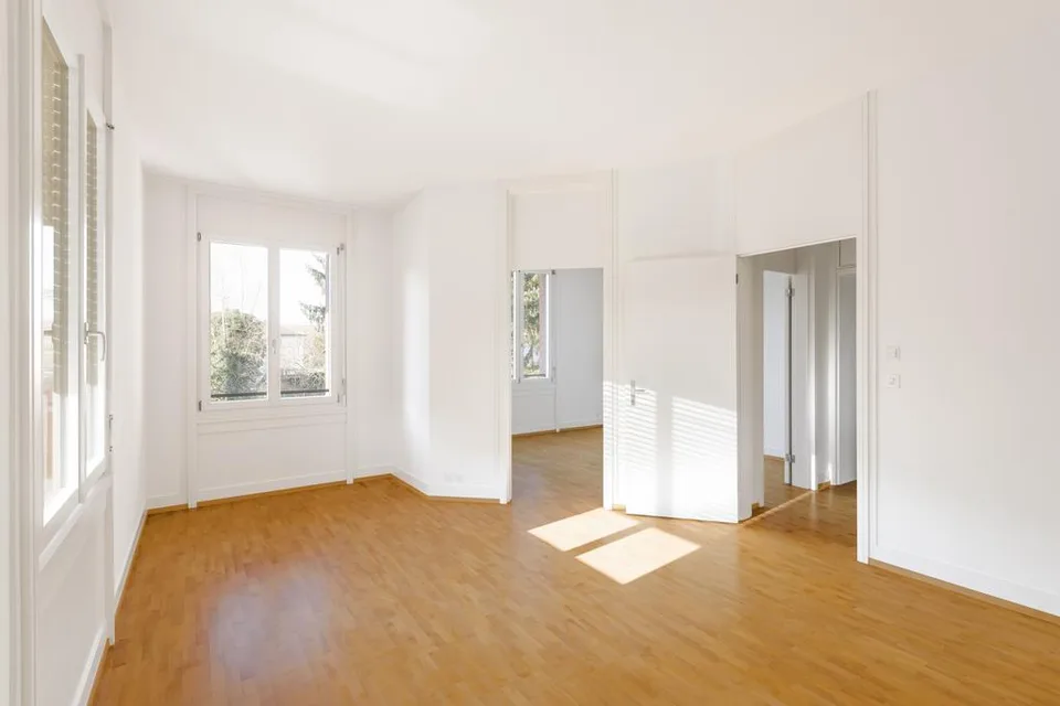 Moderne, helle 4.5-Zimmerwohnung mit Balkon