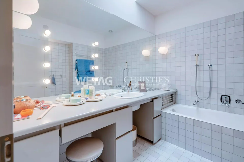 Elegante appartamento penthouse a Lugano-Porza con giardino privato & vista sul lago di Lugano ? Abitazione secondaria possibile – foto 11 di 13