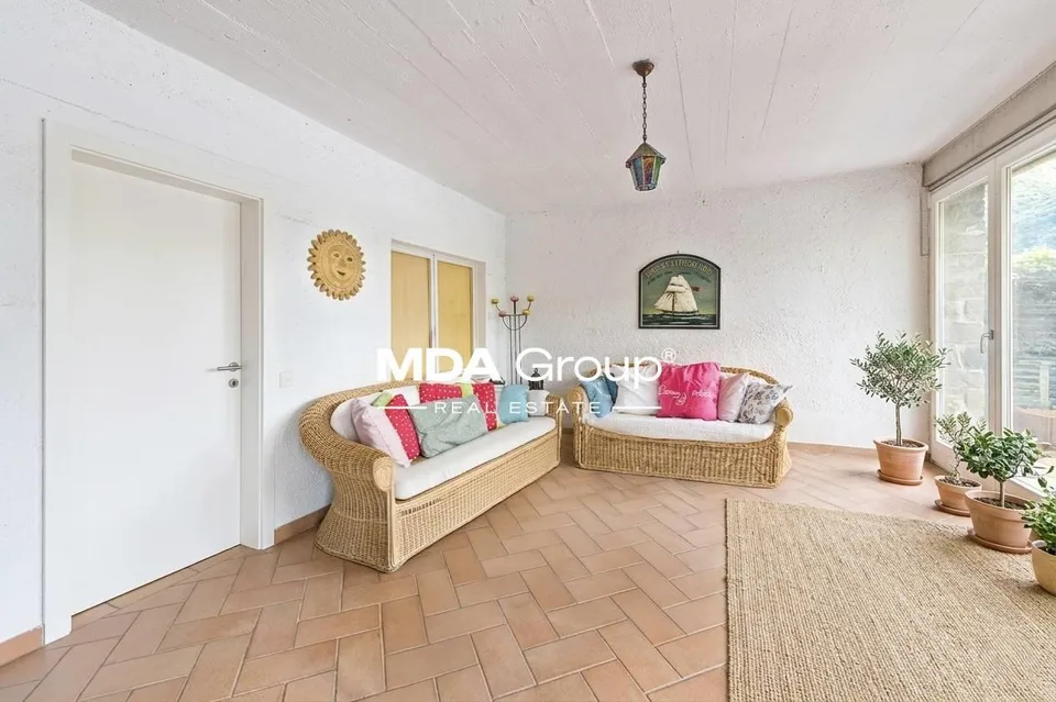 Villa - Bissone – foto 12 di 13