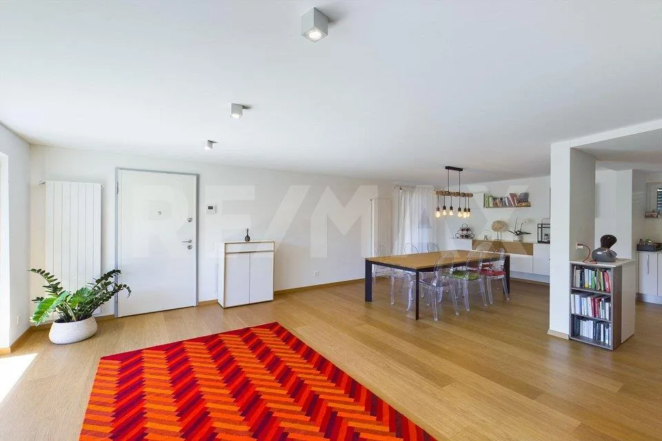 Bellissima casa bifamiliare con ampio giardino Anche come residenza secondaria – Foto 10 von 13