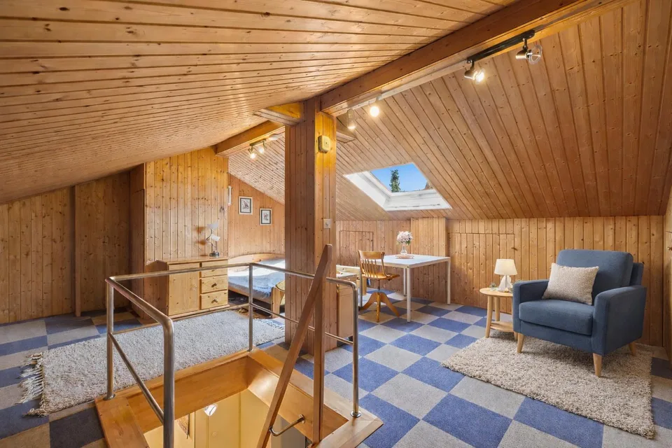 WOHNEN, ARBEITEN, ANKOMMEN. - 7.5 ZIMMER MIT EIGENEM STUDIO – Foto 6 von 8