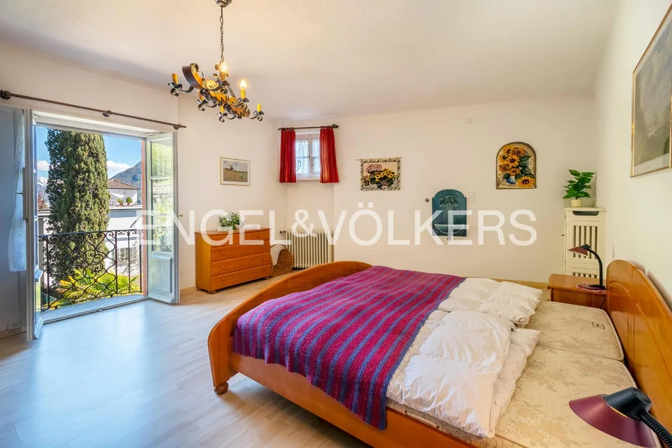 Romantique mansarde avec vue sur le lac et parking – photo 7 sur 11