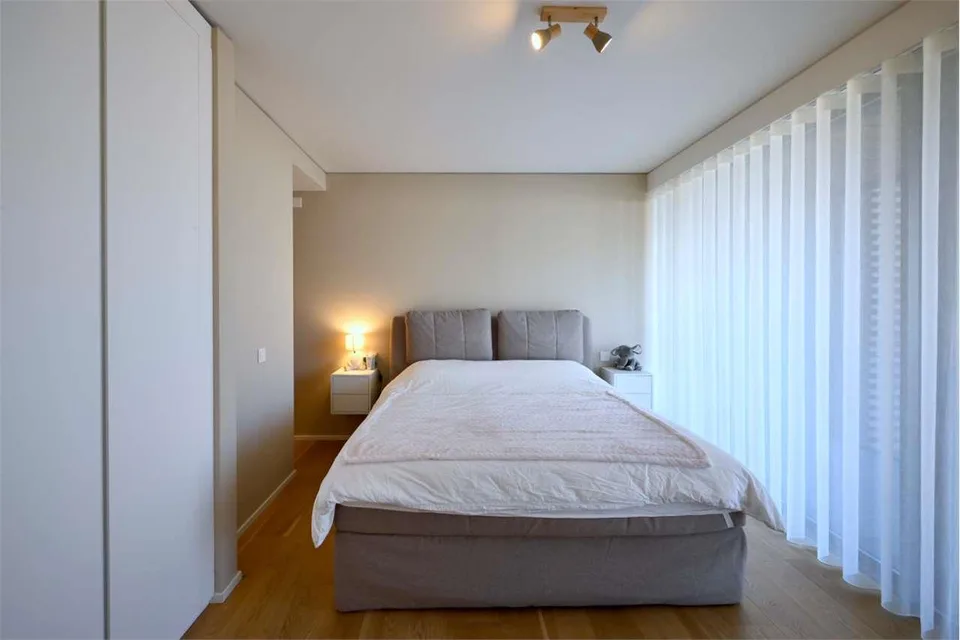 Modernes 3.5-Zimmer-Apartment mit großer Terrasse – Foto 8 von 24