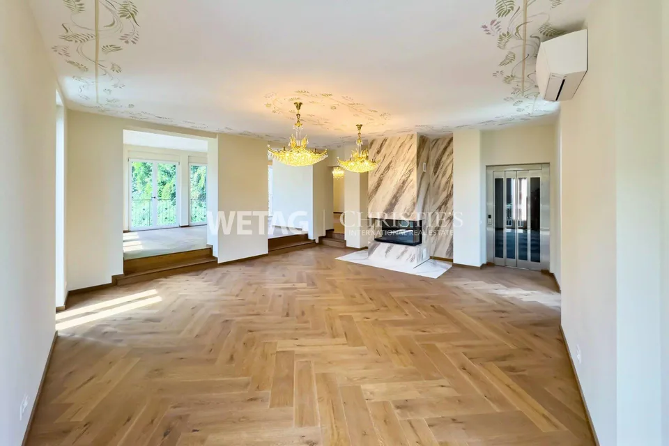Elegante, komplett renovierte Villa in Lugano mit Whirlpool auf der...