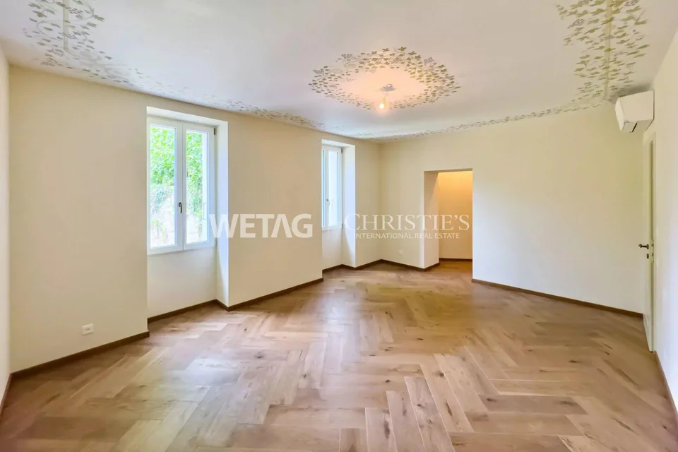 Villa elegante, completamente ristrutturata a Lugano con idromassaggio sulla terrazza sul tetto in vendita – foto 6 di 10