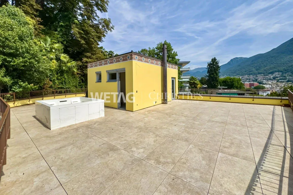 Elegante, komplett renovierte Villa in Lugano mit Whirlpool auf der...