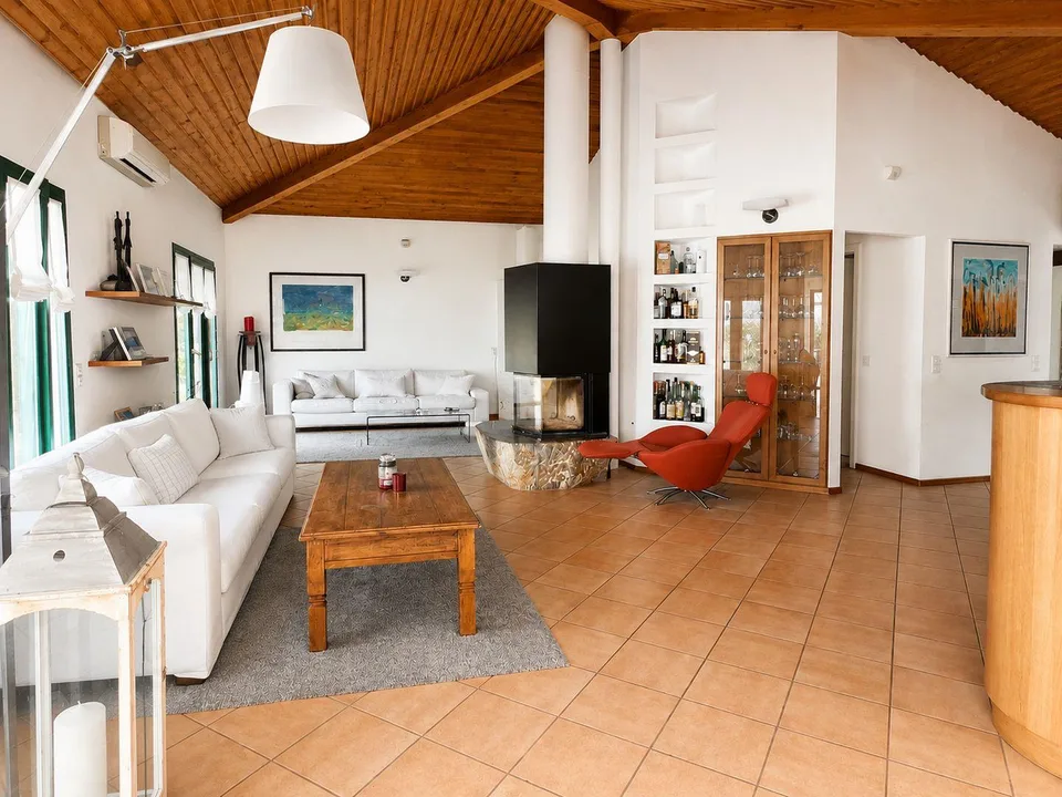 Meravigliosa villa con piscina immersa nel verde