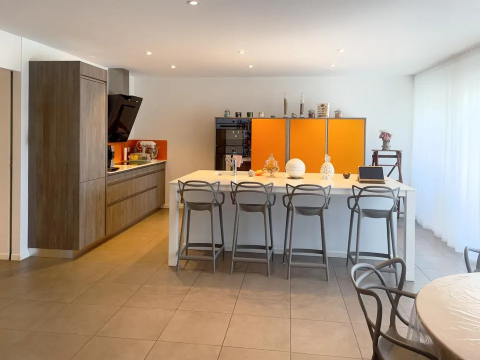 Wohnung 4.5 Zimmer mit Balkon