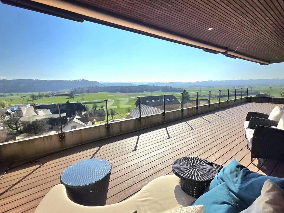 Attic Maisonette with Panoramic Views – Architecture, Light and Privacy – photo 17 of 19