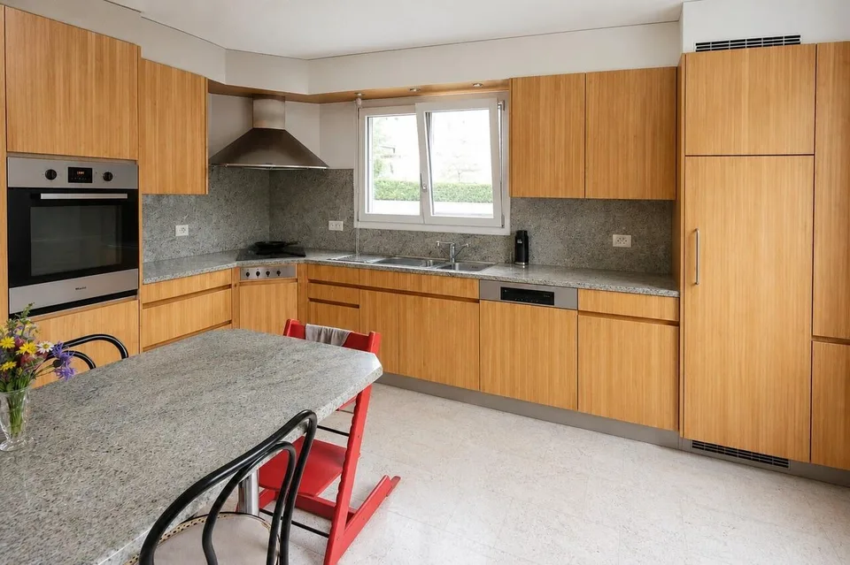 Maison individuelle de 6 pièces avec caractère d'annexe