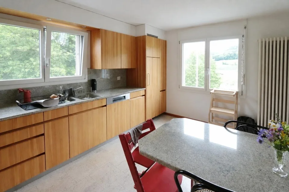 Maison individuelle de 6 pièces avec caractère d'annexe