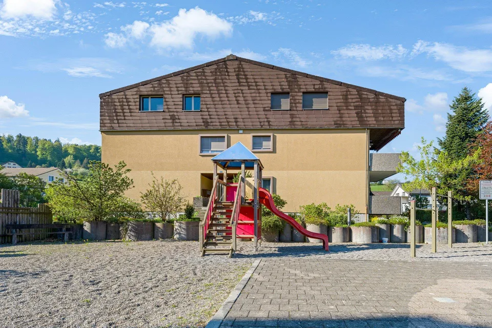 Familienfreundliches Zuhause mit Balkon