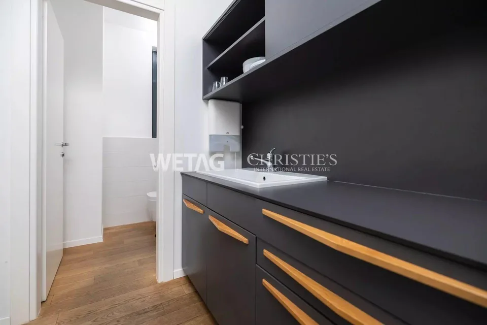 Uffici rappresentativi moderni in vendita a Lugano-Sorengo