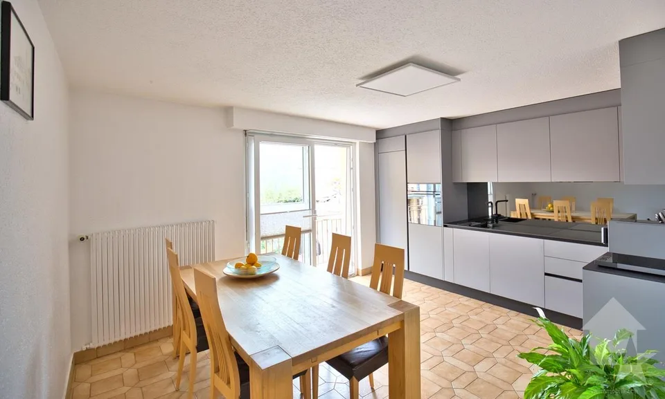 Appartement 4.5 pièces avec garage + place de parc, petite PPE 2 appts – photo 6 sur 30