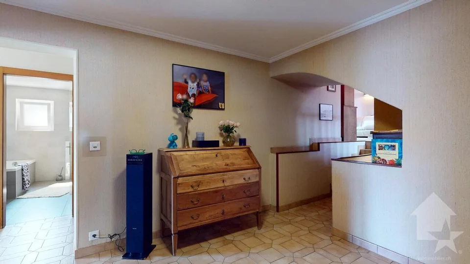 Appartement 4.5 pièces avec garage + place de parc, petite PPE 2 appts – photo 17 sur 30