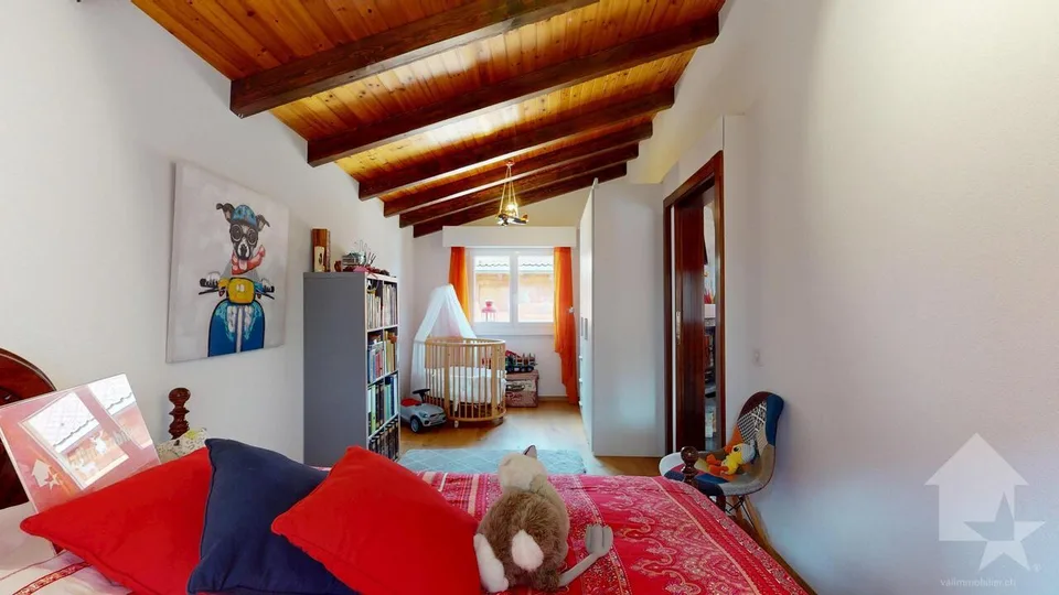 Appartement 4.5 pièces avec garage + place de parc, petite PPE 2 appts – photo 28 sur 30