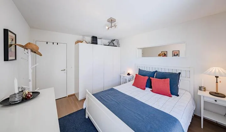 GROSSZÜGIG, HOCHWERTIG & DURCHDACHT - 400 M2 ZUR VIELFÄLTIGEN NUTZUNG – Foto 8 von 17