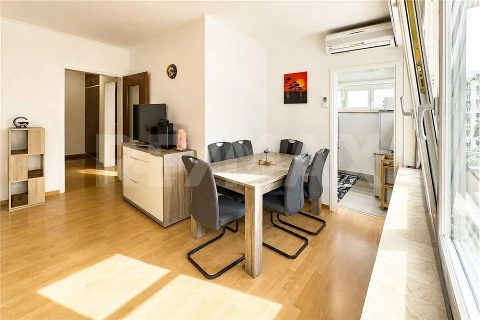 2.5 locali tra lago e centro – Foto 6 von 13