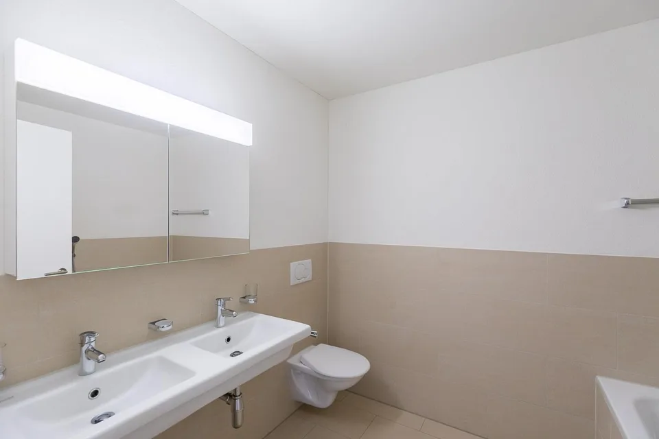 Moderne und helle 3.5-Zimmerwohnung mit Gartensitzplatz